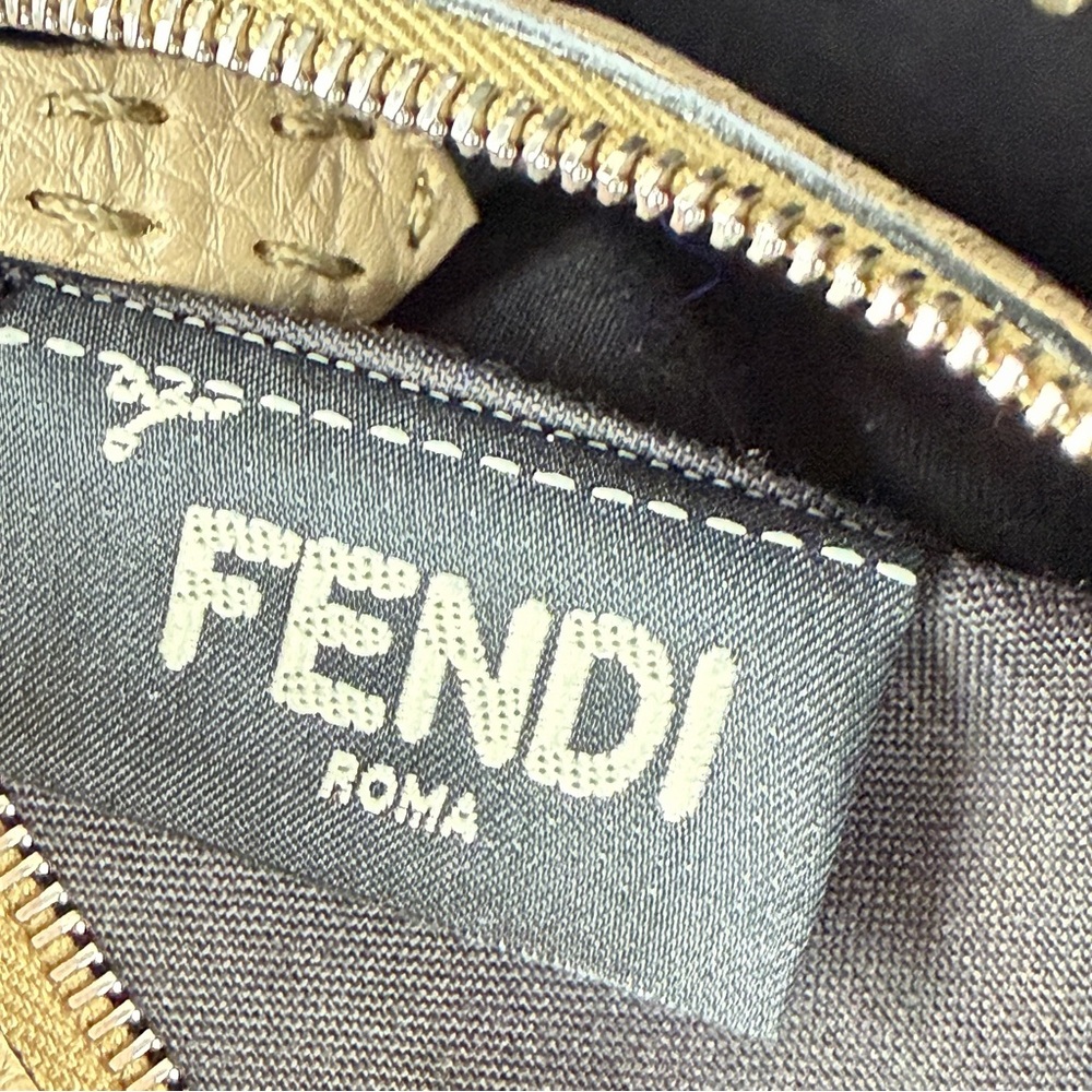Fendi Selleria Leather Top Handle Crossbody Bag Reversible Wide Strap - Picture 16 of 17